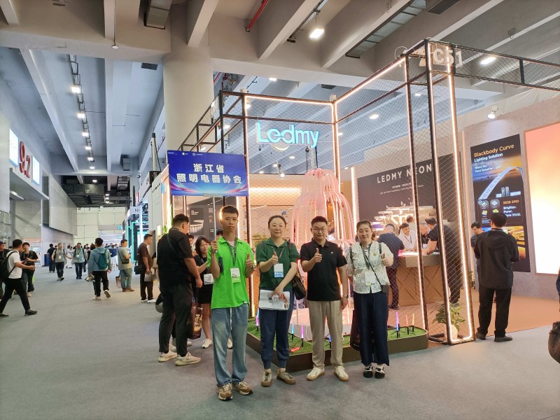 乐的美1(1)
